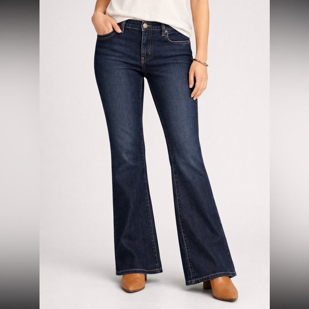 Ann Taylor LOFT Flare Jeans Dark Wash Women’s Size 8 Bootcut Stretch Denim